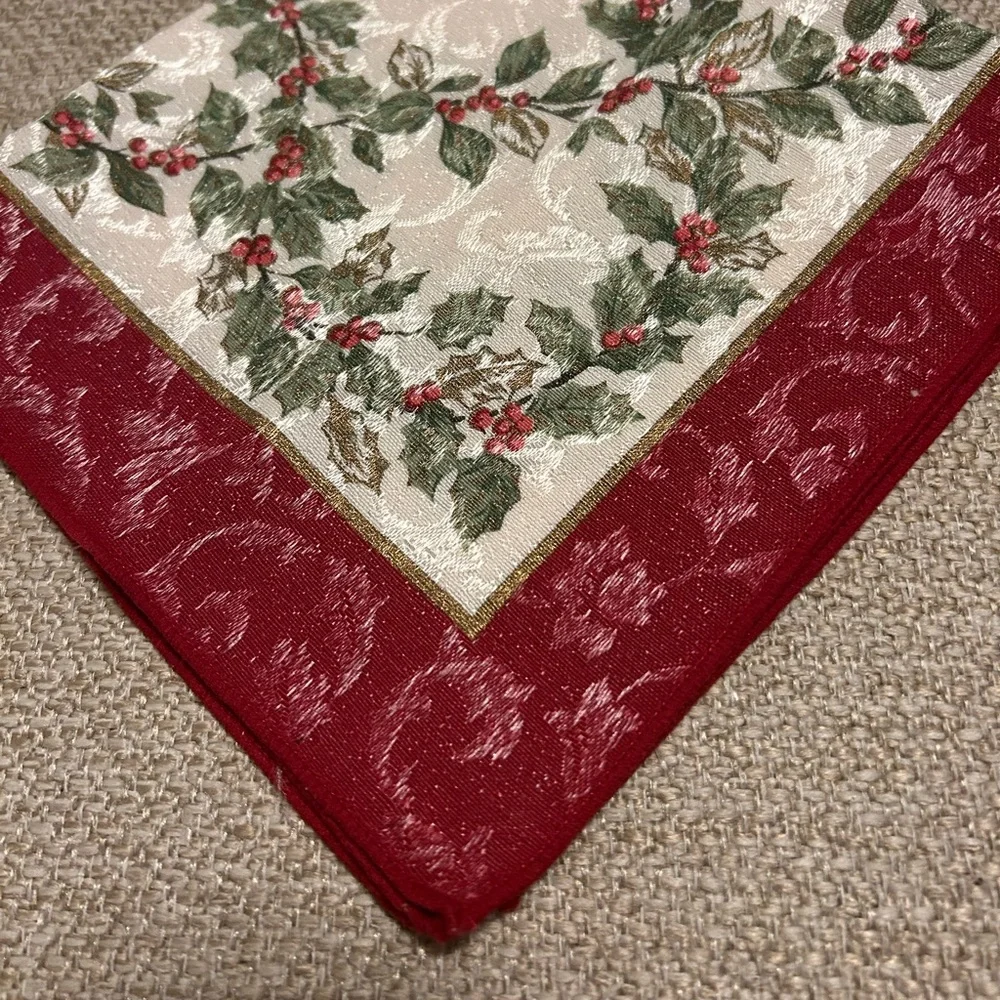 8 Winter Holly on Ivory Green and Red Print Napkins